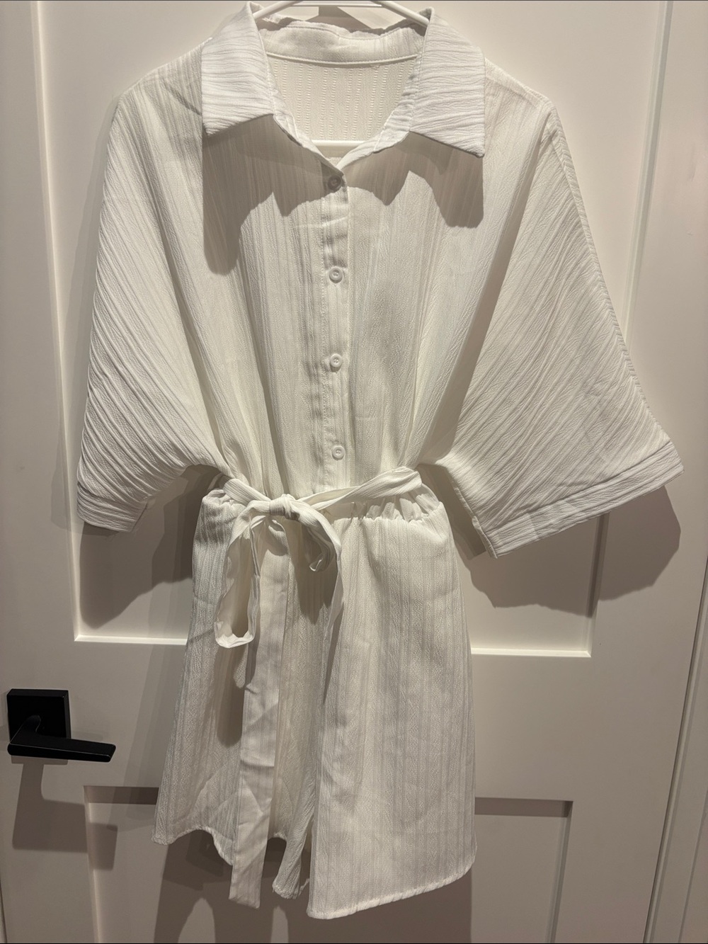 Mann White Tie-Waist Shirt romper size large